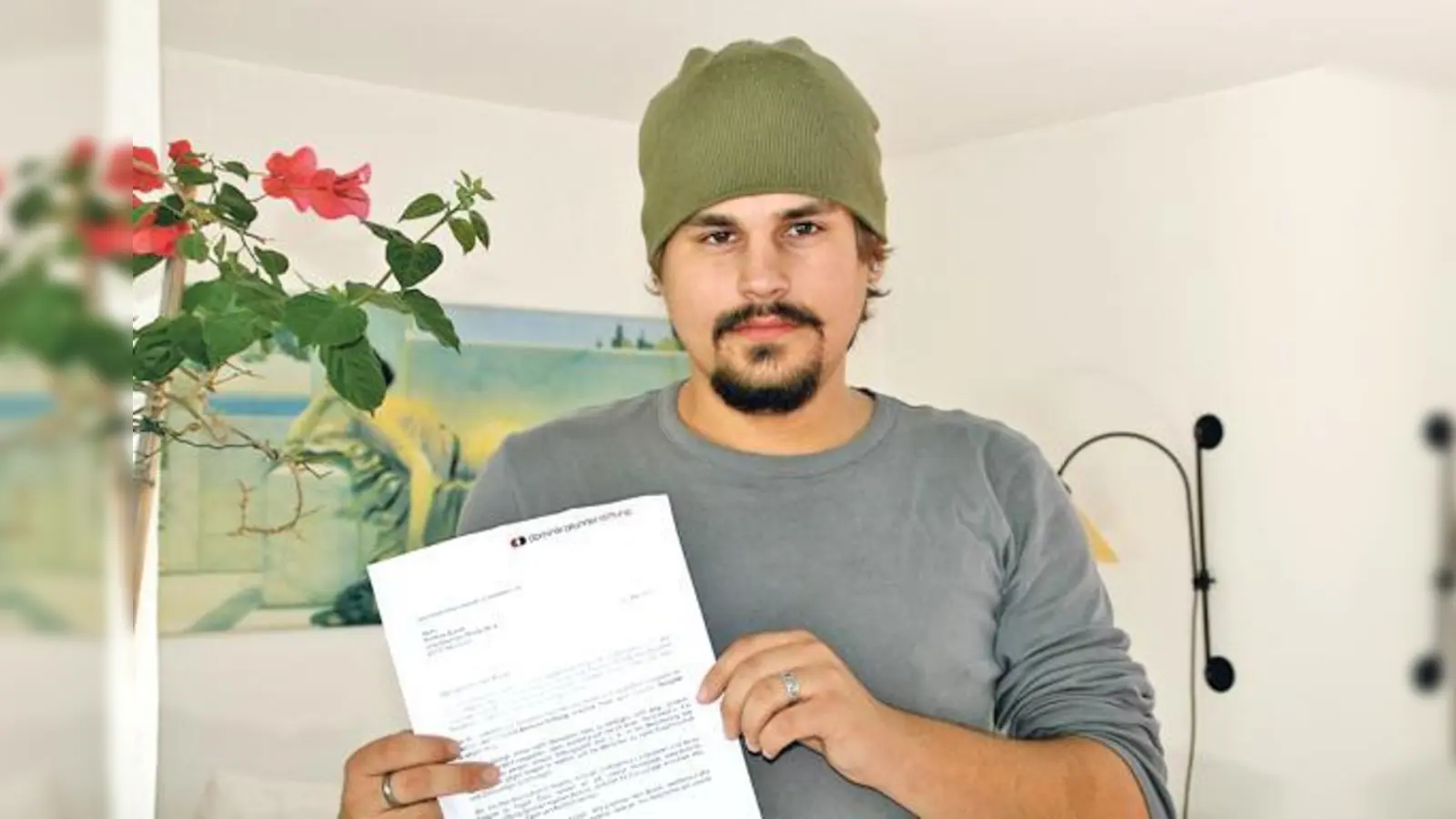 Zivilcourage gehört für Thomas Bursik zum Leben. Besonders freute er sich über einen Dankesbrief der Dominik-Brunner-Stiftung.	 (Foto: hol)