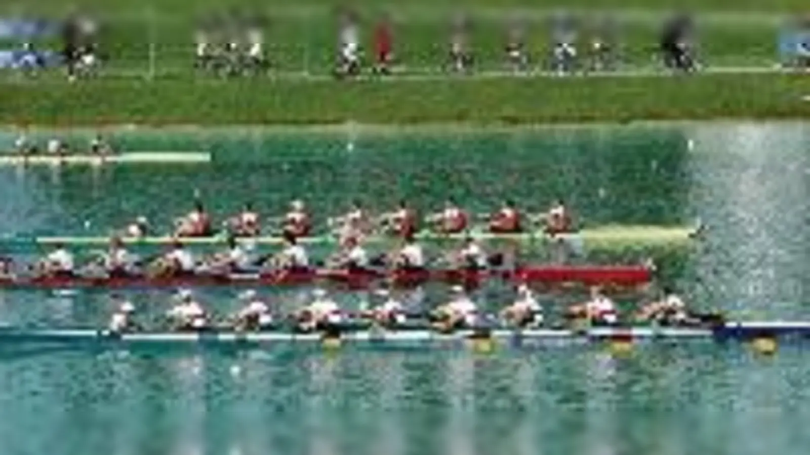 Hier kommt der Stolz der Nation: Der Deutschland-Achter der Männer gewann seinen Vorlauf souverän und träumt nun von WM-Gold.  (Foto: ba)