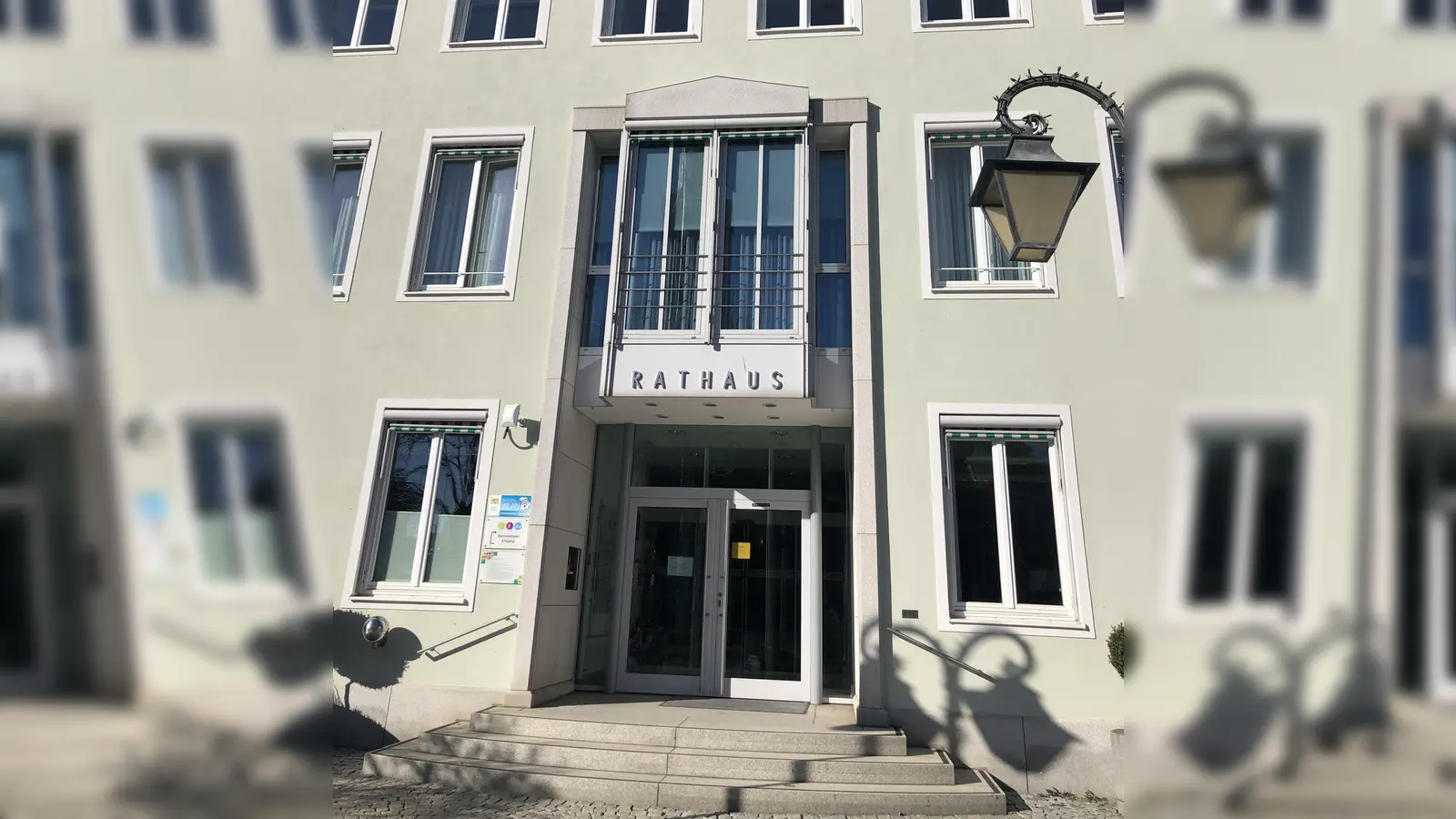 Wer wird nach der Wahl am 29. März das Holzkirchner Rathaus regieren, darüber entscheiden die Wähler am Sonntag.  (Foto: hw)