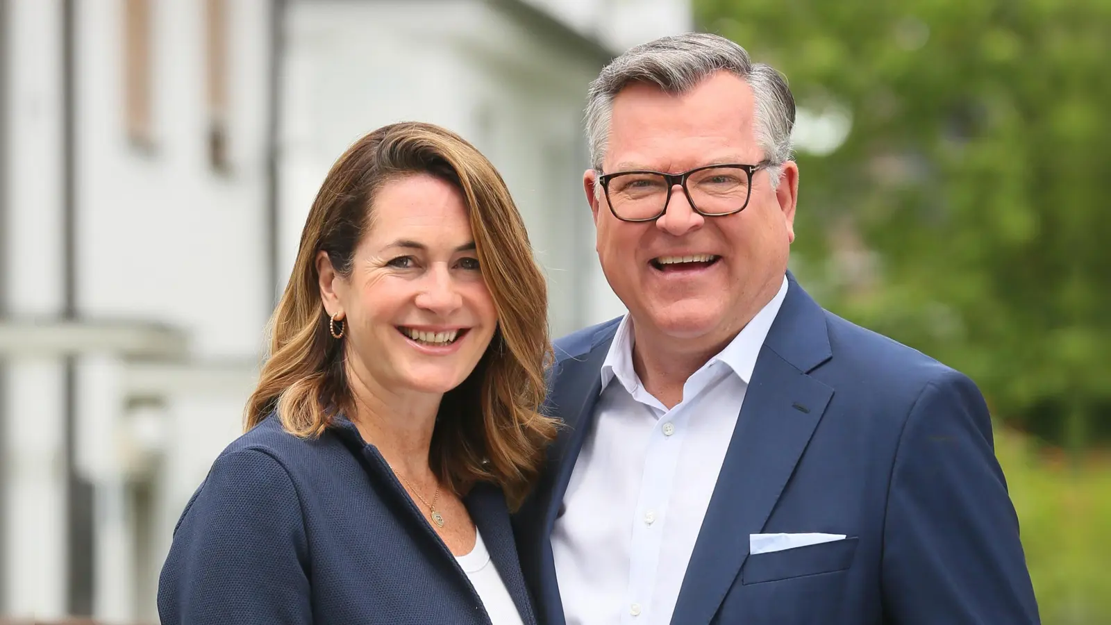 „Die Familie ist der erste und wichtigste Lern- und Bildungsort für Kinder“, finden Nathalie und Josef Schmid (Foto: pr)