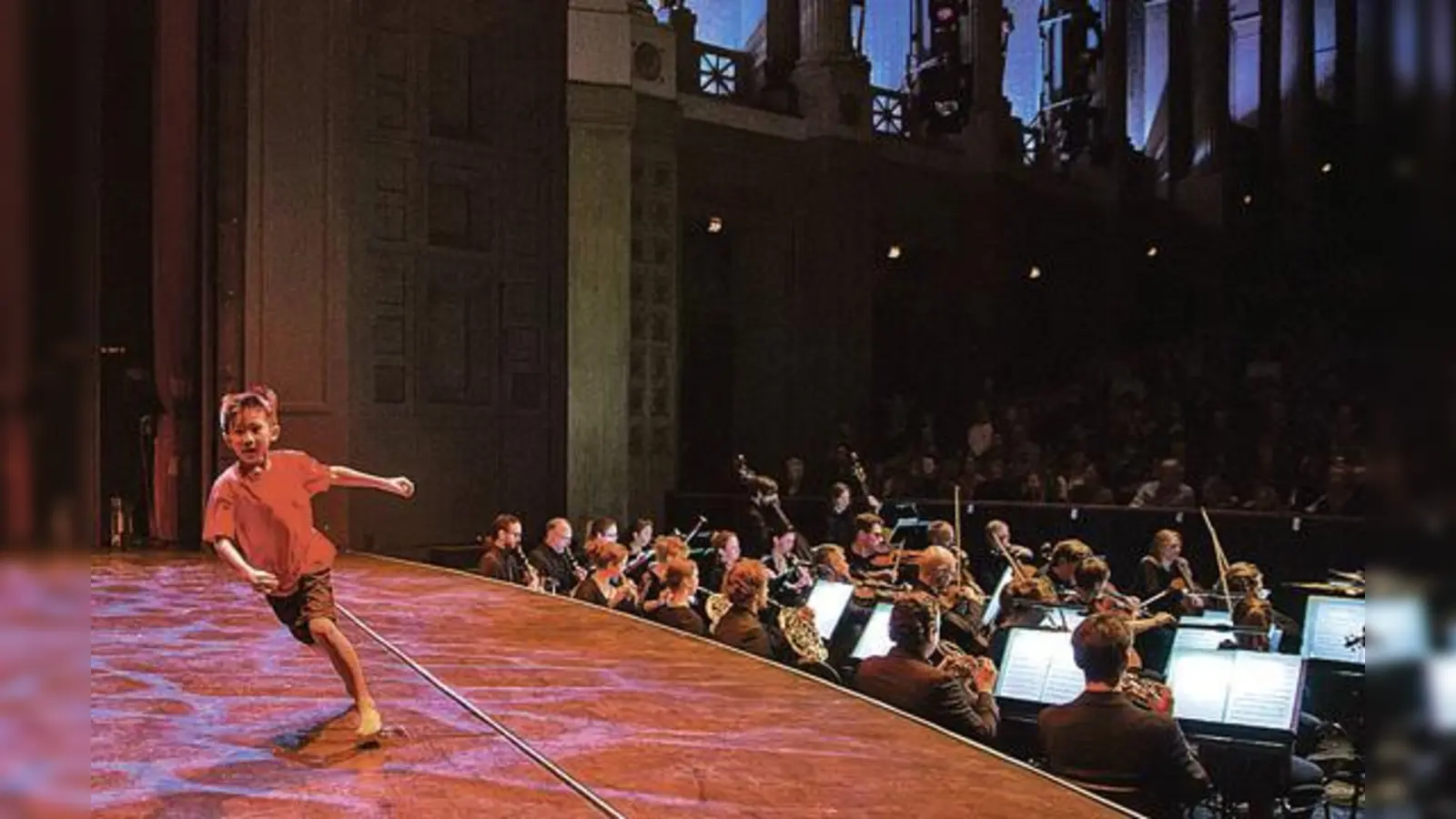 Die Berg am Laimer Grundschüller hatten im Rahmen des Projekts KUKS ein halbes Jahr lang ihre Choreographie erarbeitet.  (Foto: Florian Ganslmeier)