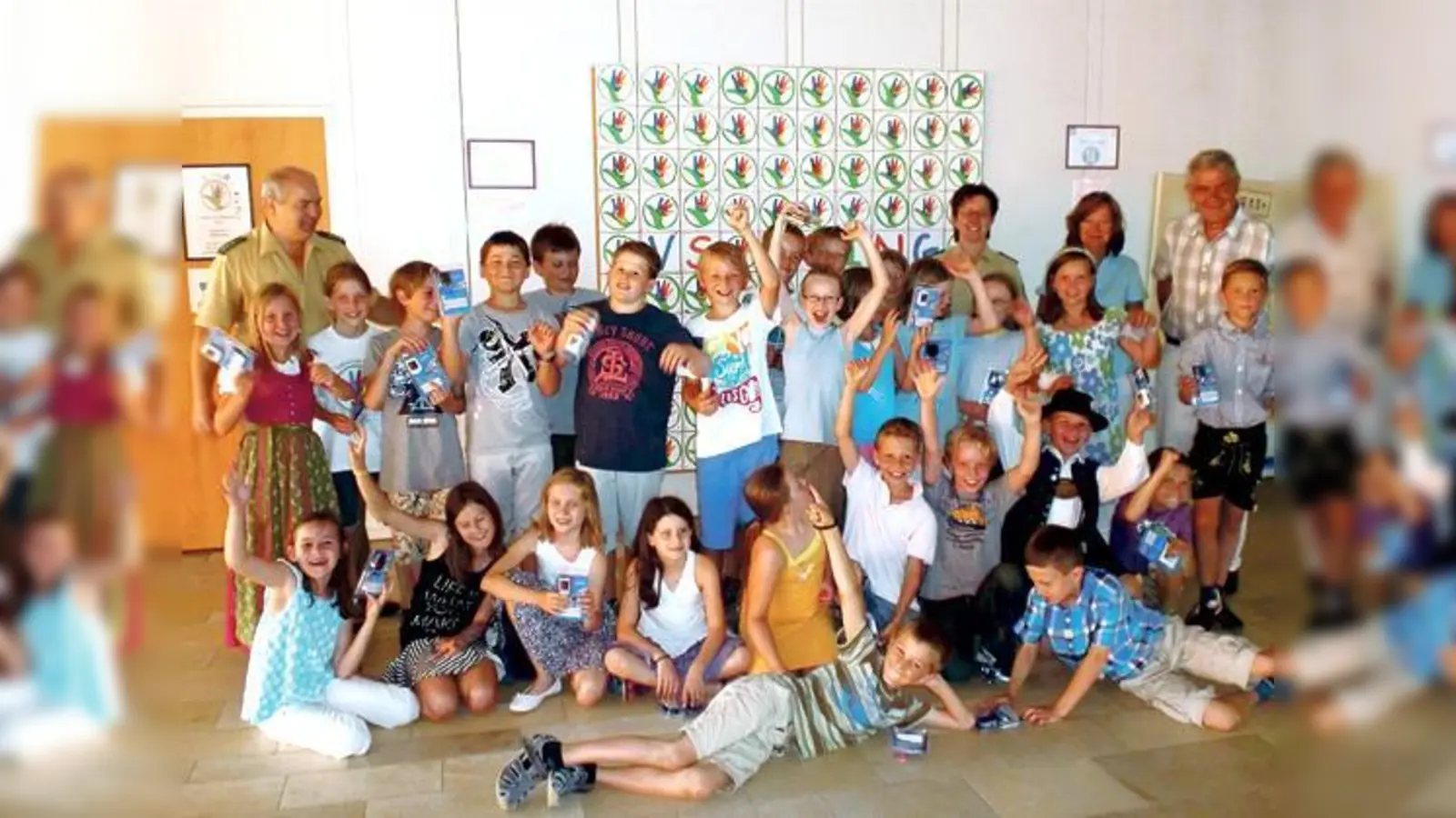 Poinger Grundschüler haben bei der Fahrradprüfungmit Auszeichnung abgeschnitten.	 (Foto: VA)