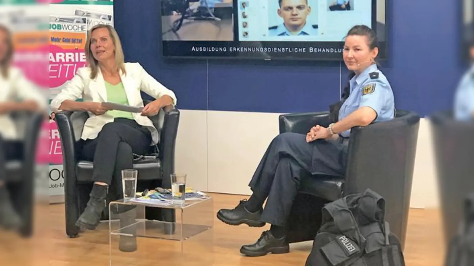 Begleitet wird die Jobmesse immer von einer Live-Sendung aus dem WEBMESSEN.de-Studio. NDR-Moderatorin Kristina Lüdke empfängt in der Sendung Gäste aus verschiedenen Branchen.  (Foto: Wolter-Rousseaux GmbH)