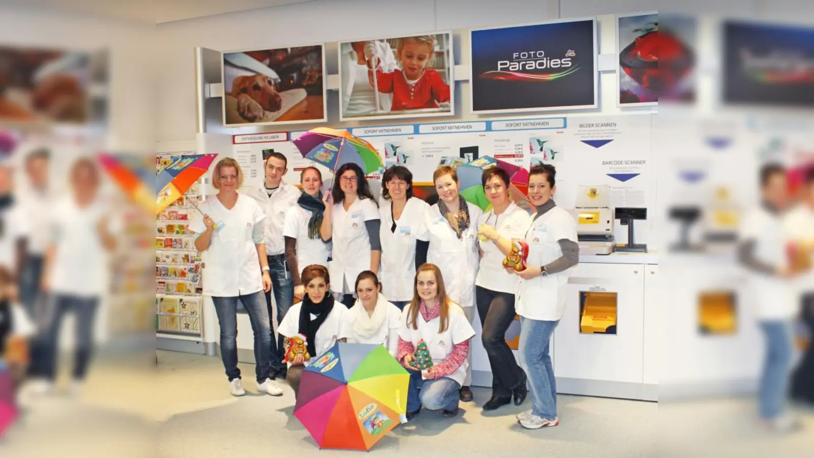 Das Team des dm-Markts in der Osterfeldstraße in Ismaning engagiert sich für Hilfsprojekte. (Foto: pi)
