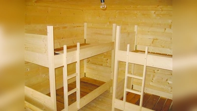 Die Räume Vereinsskihütte des TSV Eintracht Karlsfeld in Flecken erstrahlen schon wieder im neuen Glanz. (Foto: pi)