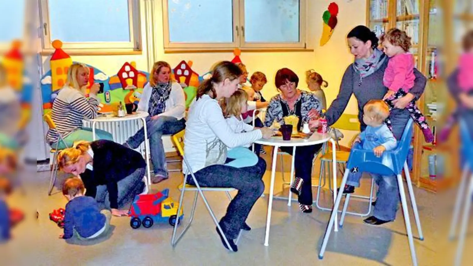 Im Zwergerl-Café können Eltern entspannt Kaffe trinken, während ihre KInder Spaß haben.	 (Foto: Verein)
