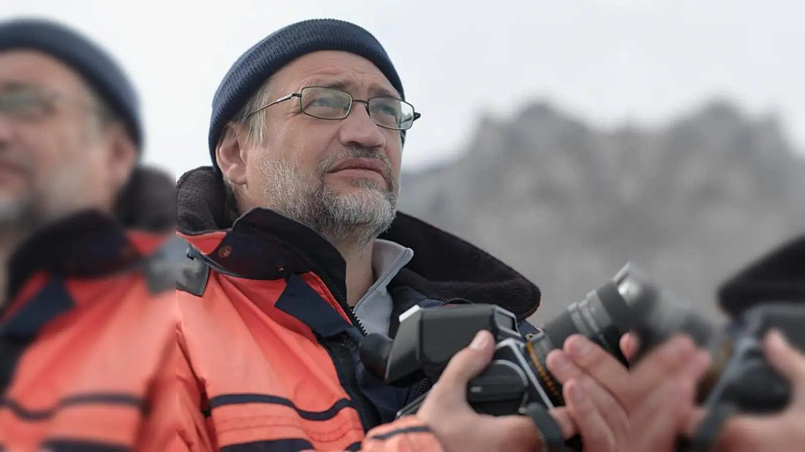 Der Künstler-Fotograf Bernhard Edmaier bei der Arbeit.  (Foto: Privat)