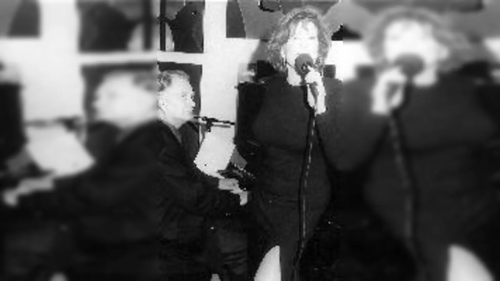 Lindenstraßen-Star Marianne Rogée und Pianist Michael Carleton.  (Foto: M.Tenbuß)