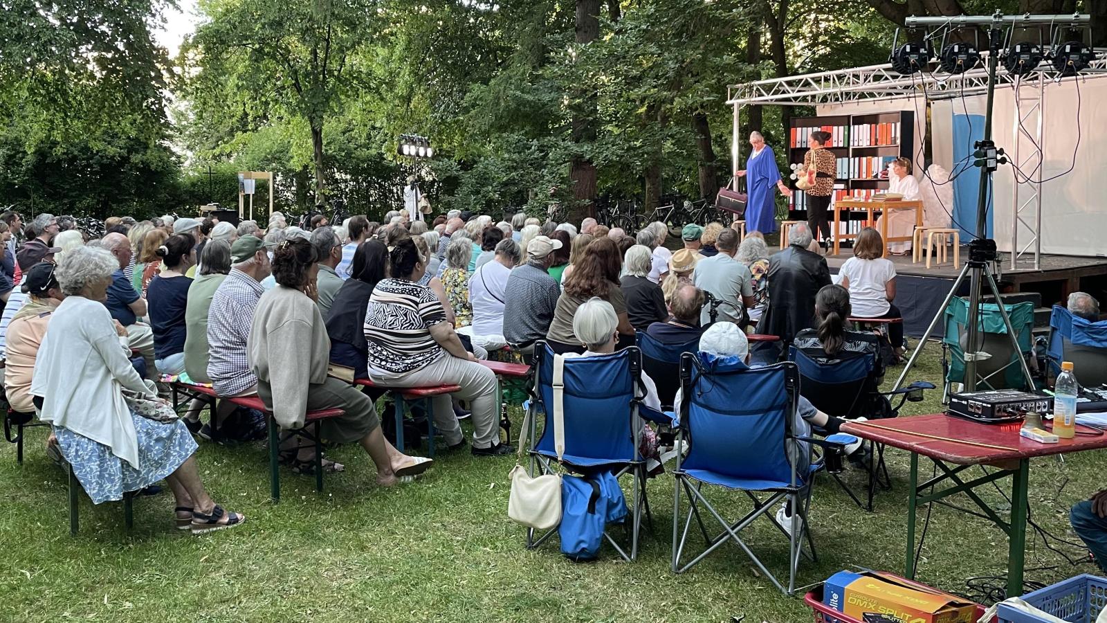 -Die-Niere-Theatersommer-in-Berg-am-Laim-gestartet