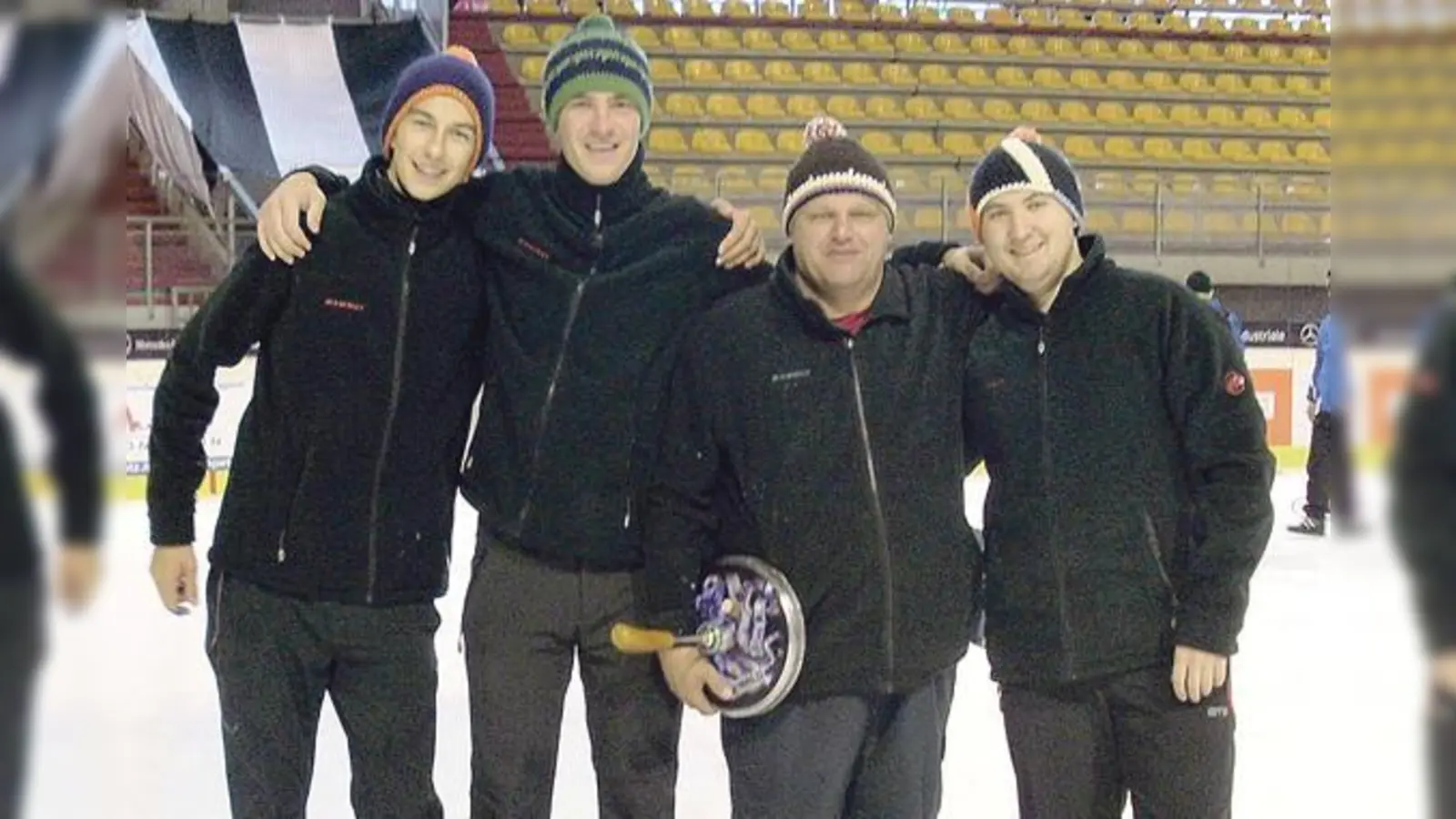 Leo Heidacher, Konstantin Heidacher, Heinz Hußeck und Fabio Remmersperger (von links) vom TSV Ismaning traten bei einem gut besetzten Turnier in Südtirol an.	 (Foto: Verein)