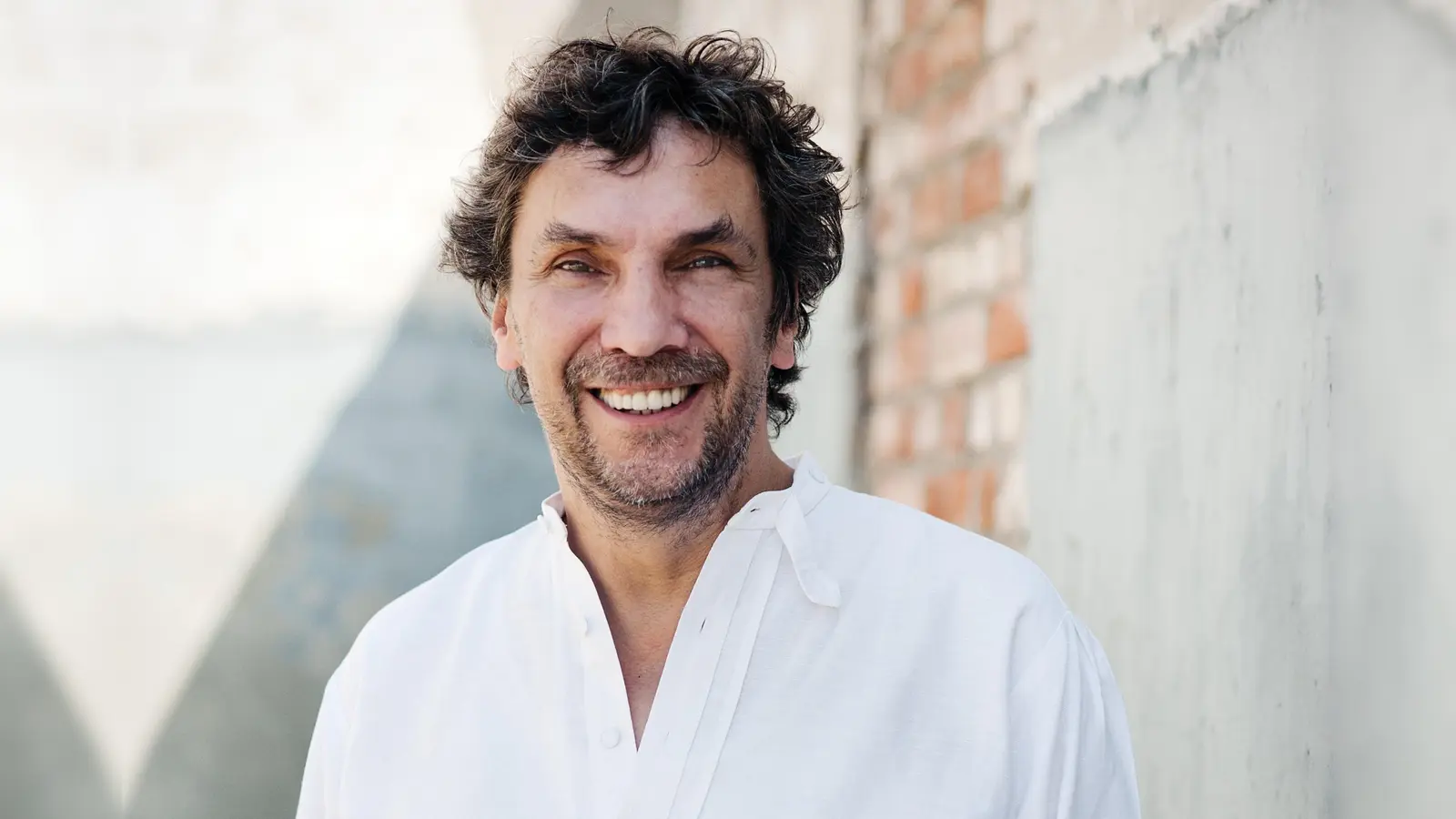 Seit zehn Jahren leitet er als Intendant die Passionsspiele in Oberammergau: Christian Stückl, er gehört zu den Rednern bei den Akademie-Tagen in Grünwald. (Foto: VA)