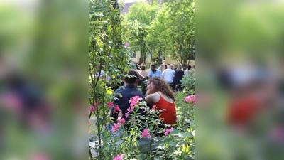 Musikpicknick mit Helden der Kindheit gibt's im Rahmen der Mohr-Villa Sommervernissage am Sonntag, 2. Juni um 14 Uhr, im Gewölbesaal. (Foto: VA)