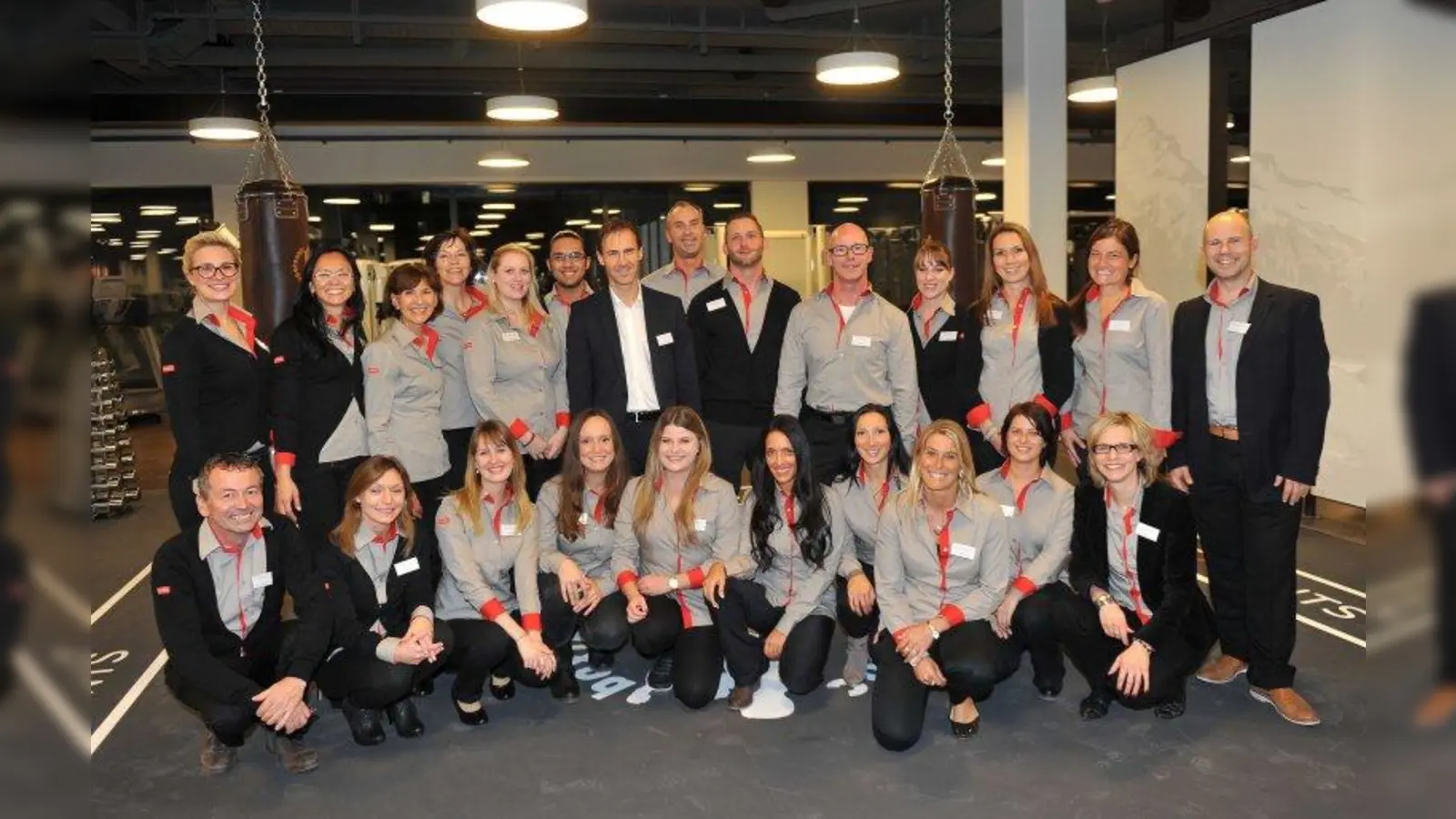 Die sportwissenschaftlich geschulten Mitarbeiterinnen und Mitarbeiter gehen individuell auf die Trainingsbedürfnisse der Mitglieder ein. (Foto: ELEMENTS)