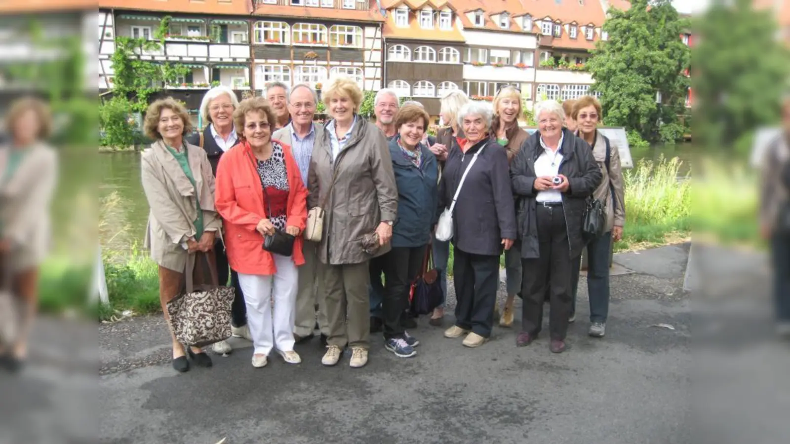 Vereinsmitglieder vor „Klein-Venedig” in Bamberg. (Foto: pi)