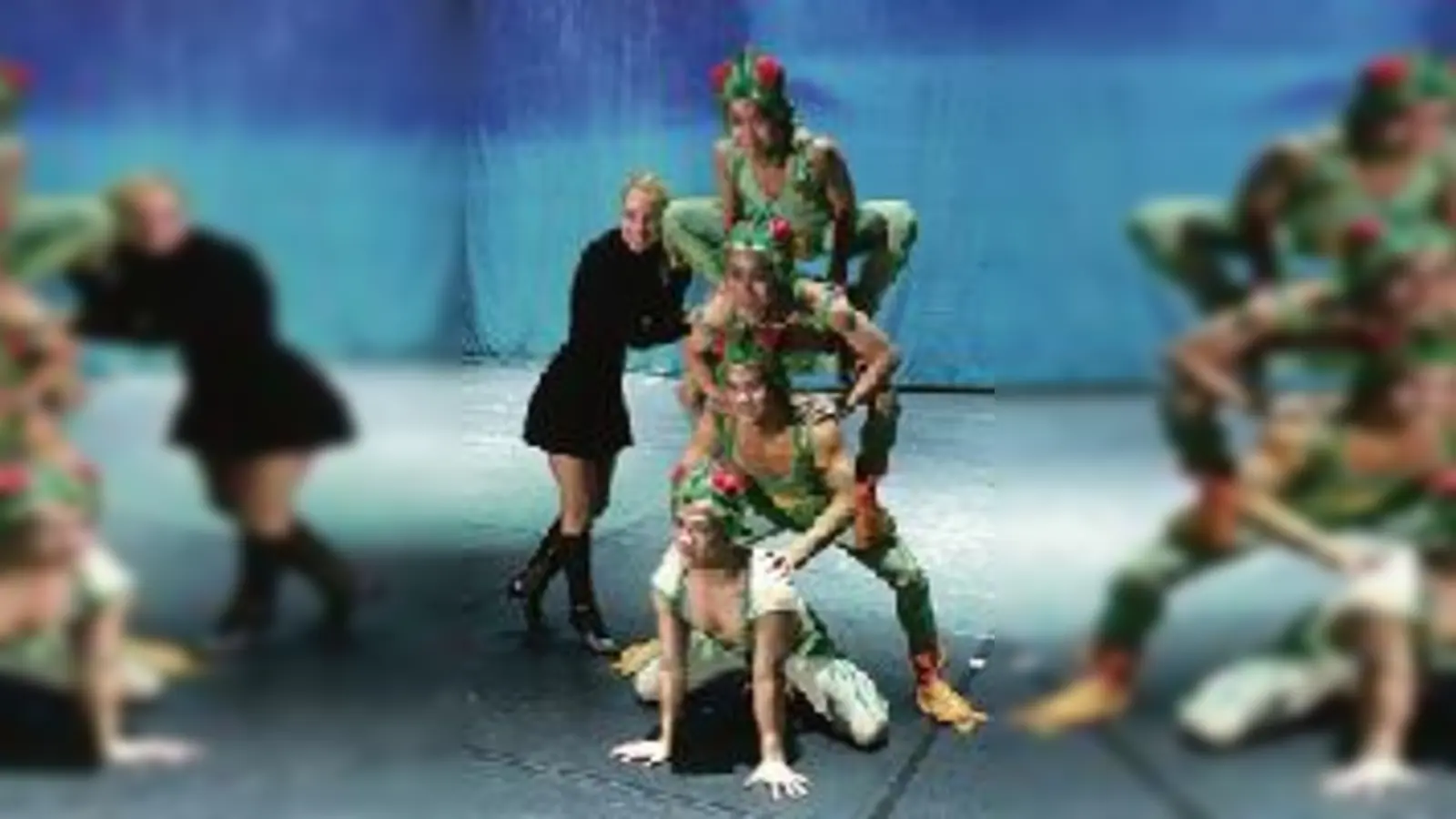 Die »Frösche« des Schwanensees begeistern auch Sylvia Leifheit.	 (Foto: VA)