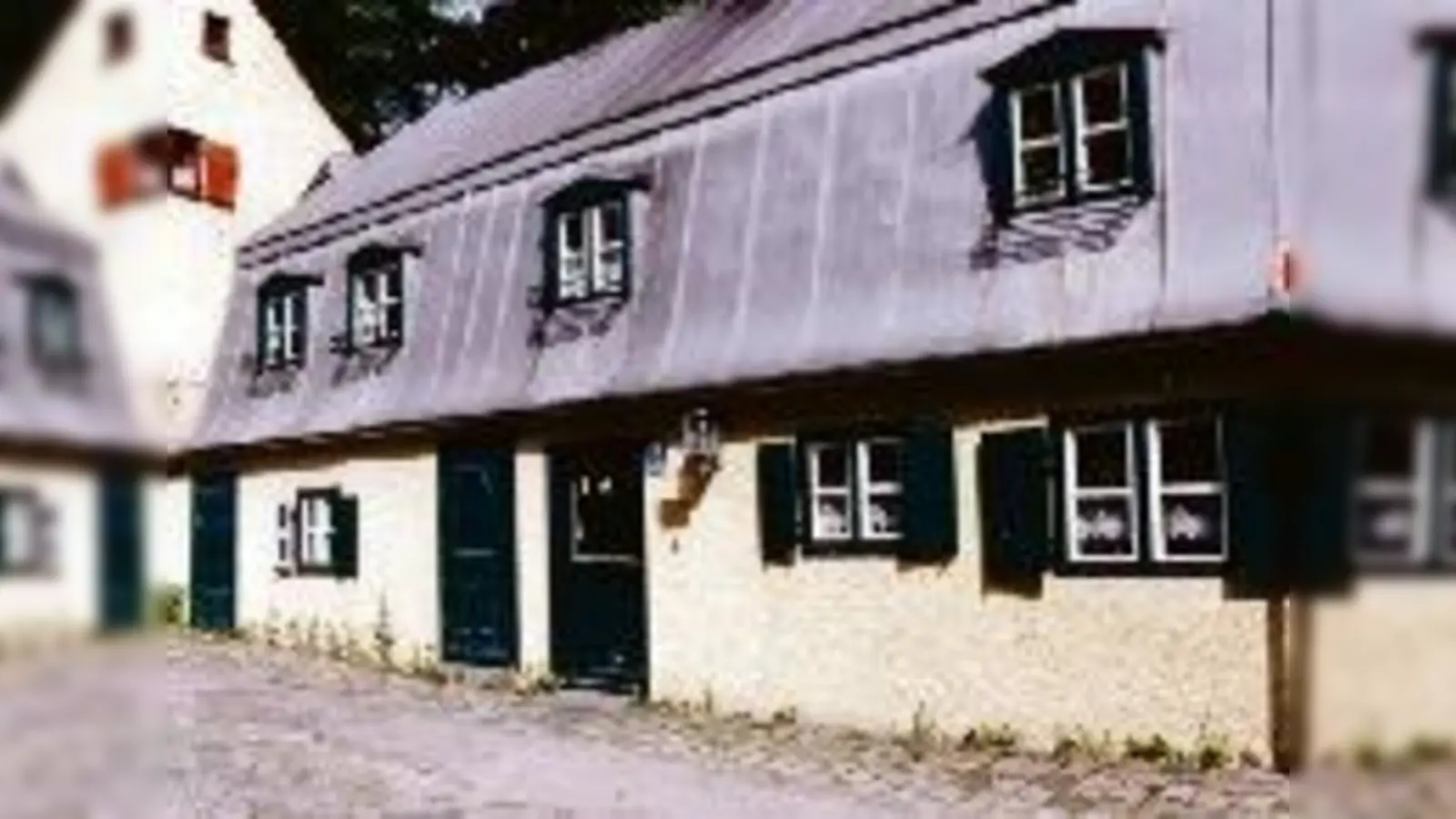 Seit 30 Jahren gibt es die »Kreppe« in Haidhausen. Jetzt weht ein frischer Wind: Die Jugendlichen eröffnen ein selbst gestaltetes Schülercafé.  (Fotos: Kreppe)