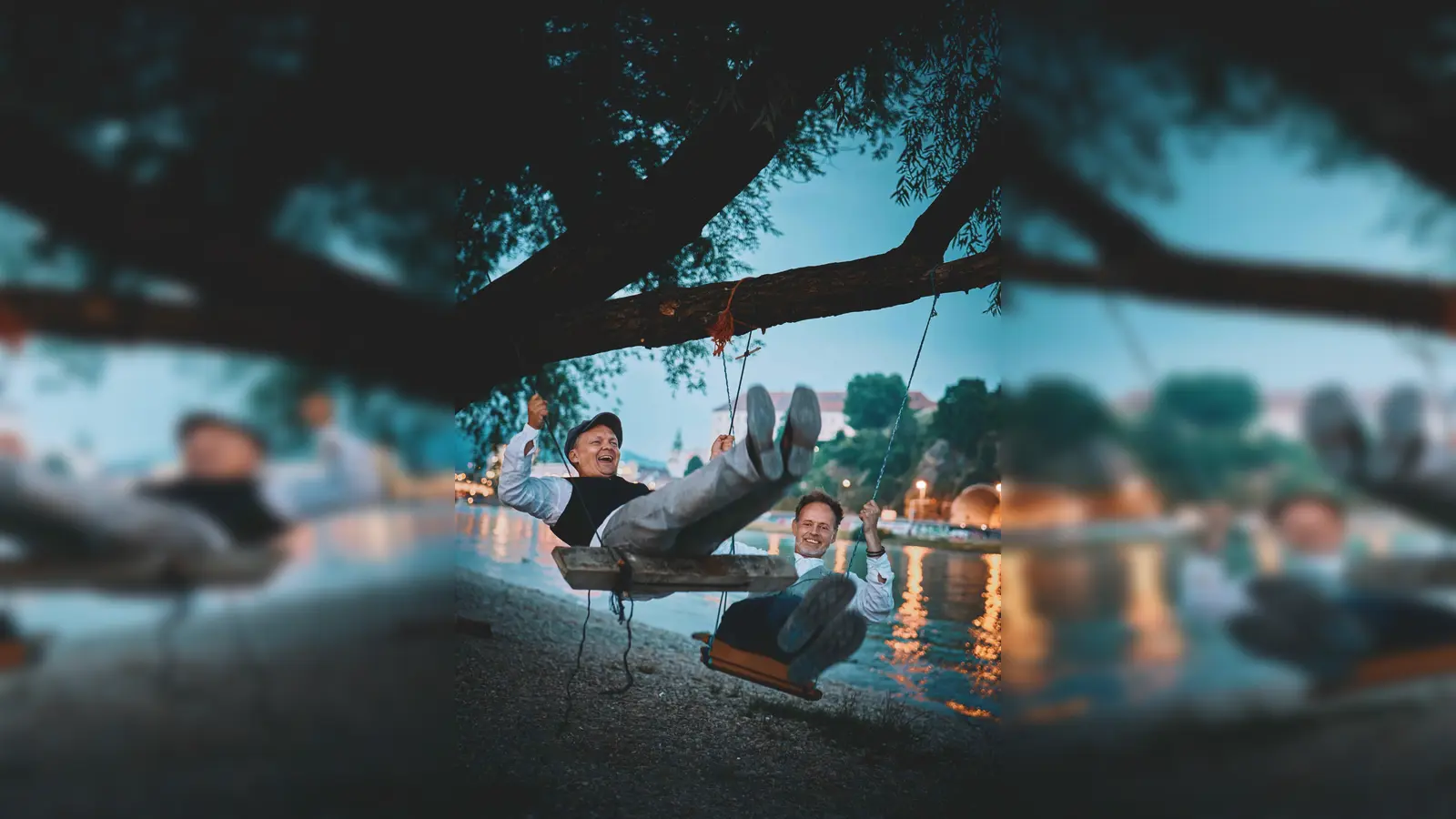 Das Duo „BlöZinger” tritt am 10. Januar im alten speicher in Ebersberg auf.  (Foto: BlöZinger)