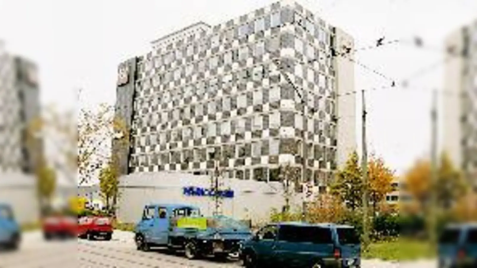 Das Bürogebäude in der Aschauer Straße bleibt vorerst Bürogebäude.	 (Foto: aha)