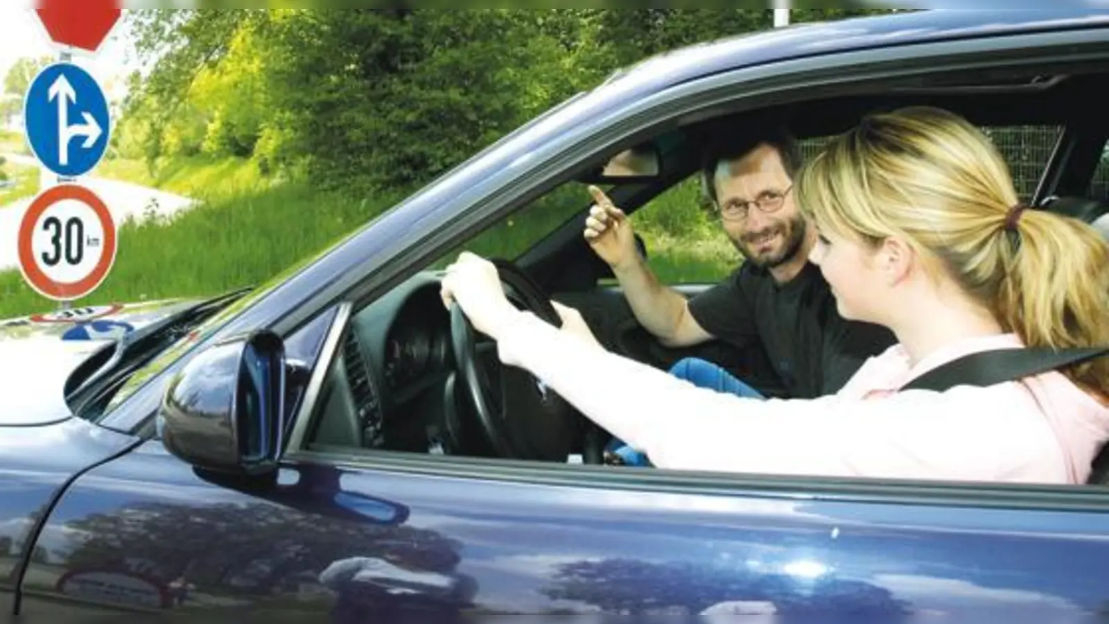 Neue Tarife und Rabatte in der Kfz-Versicherung bringen Fahranfängern finanzielle Vorteile.	 (Foto: ADAC)
