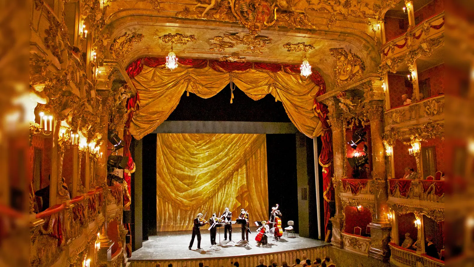 Im Cuvilliés-Theater darf man sich am 11. Juni auf einen besonderen Musikgenuss freuen. (Foto: Bavaria Klassik)