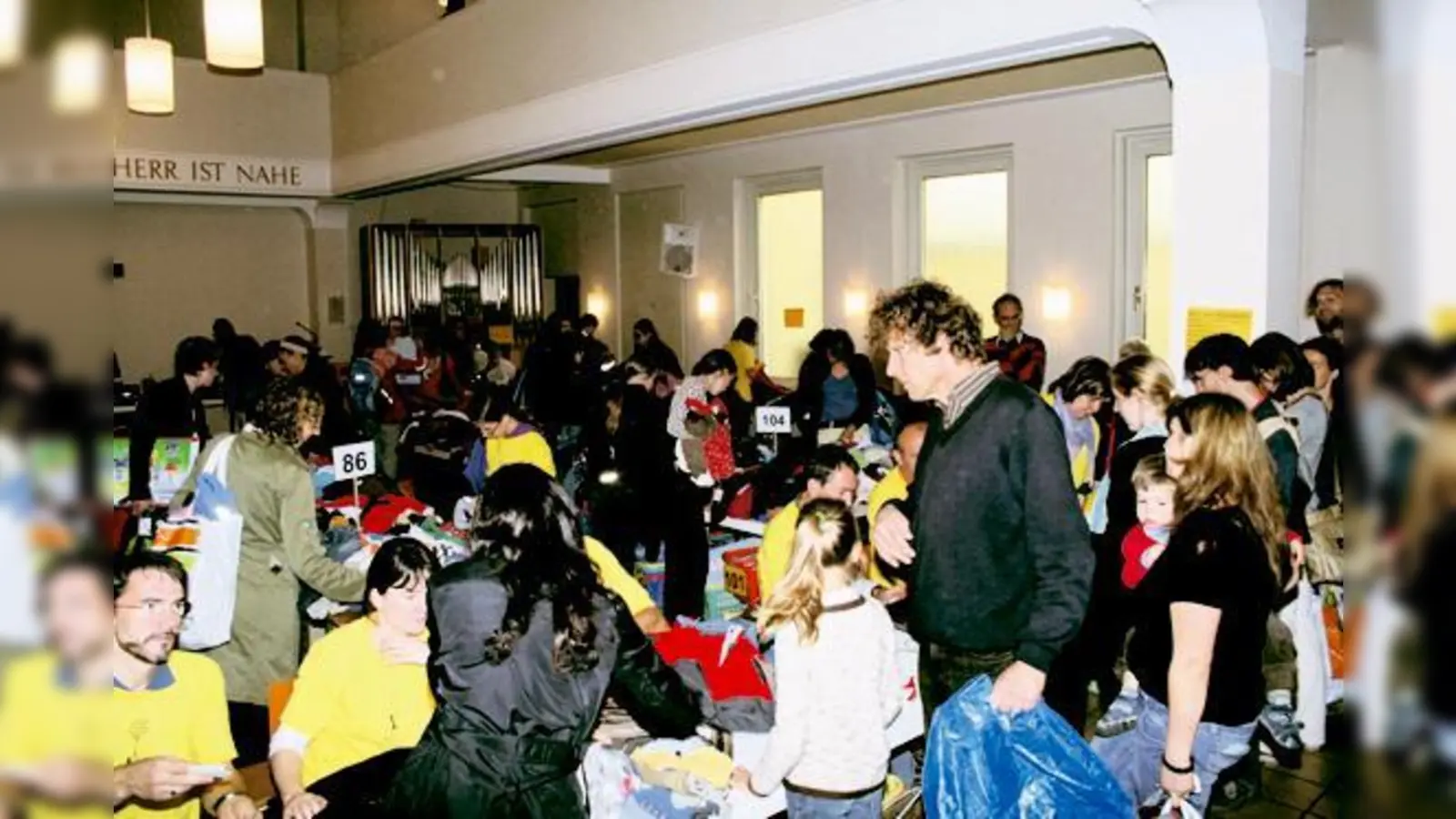 Ein großes Angebot erwartet Familien beim Basar der Erlöserkirche.	 (Foto: VA)