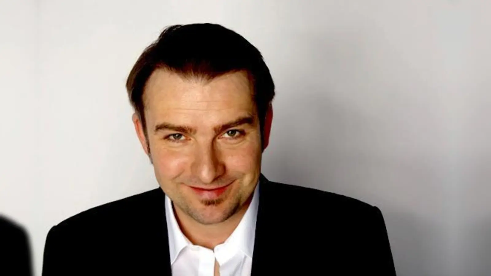 Witzig und hintergründig: der Kabarettist David Leukert.  	 (Foto: Anja Schindel)