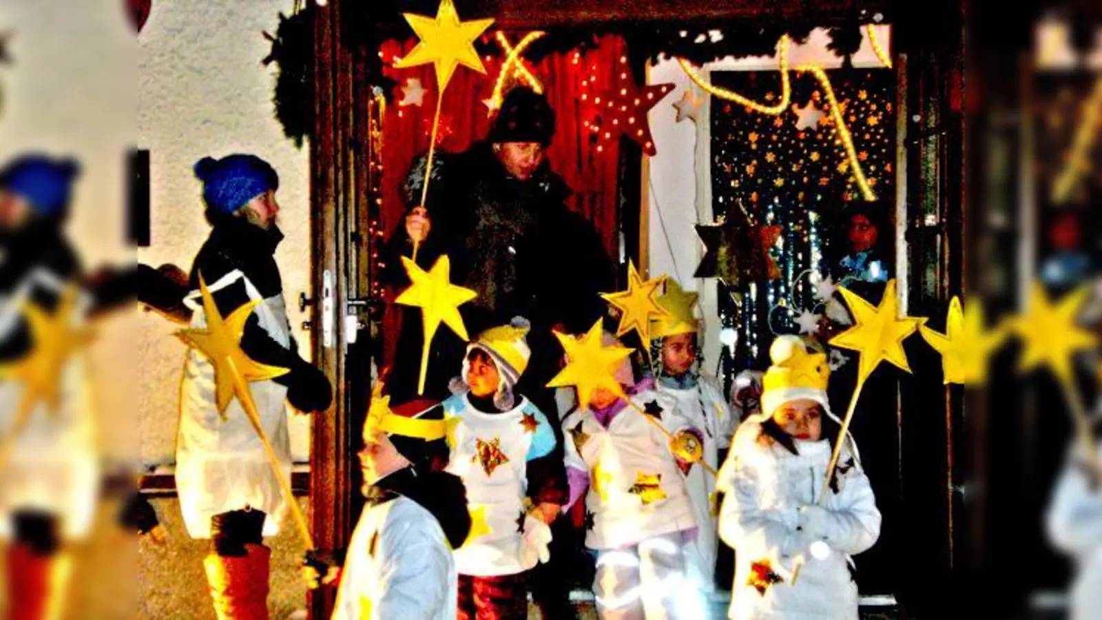 Glanz und Zauber der Vorweihnachtszeit beim lebenden Adventskalender Mintraching.	 (Foto: VA)
