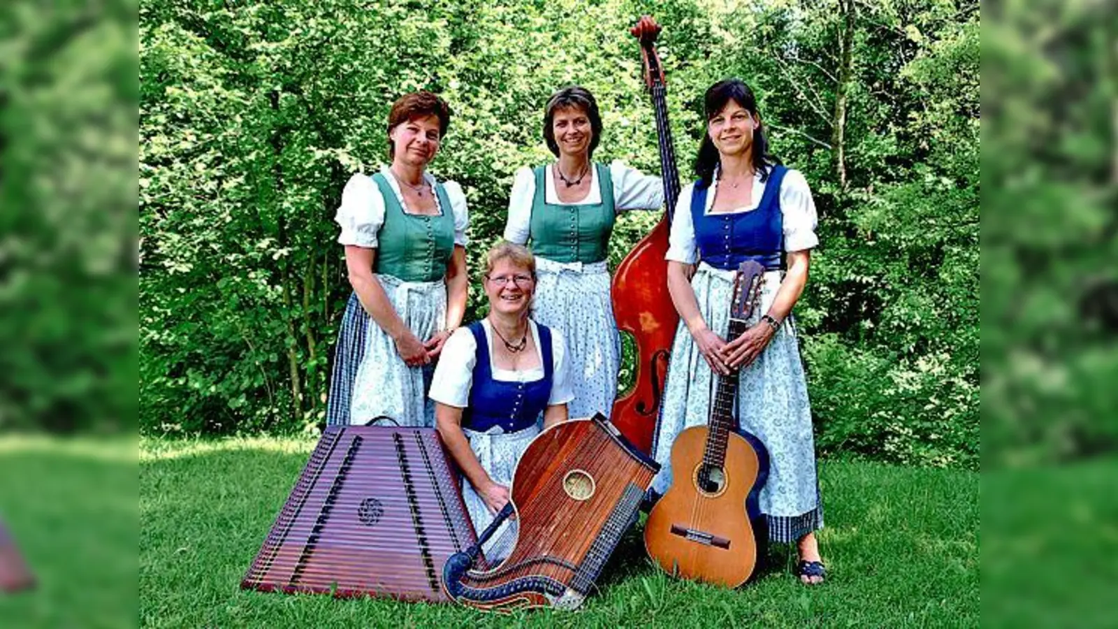 Sie begleiten die Gemeinde beim Advents- und Weihnachtsliedersingen. 	 (Foto: VA)