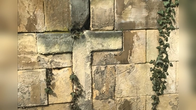 Das Gefühl des Alleinseins ist gerade in der Weihnachtszeit häufig noch schmerzlicher. (Symbolbild: Heike Woschee)