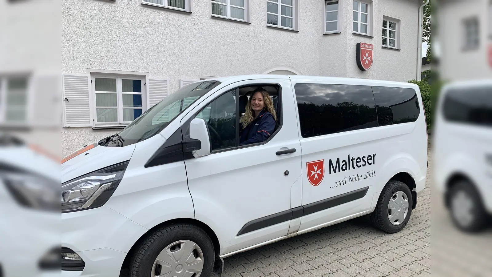 Seit November macht Lucy einen Bundesfreiwilligendienst im Fahrdienst der Malteser – ihre Nachfolger sollten sich jetzt bewerben.  (Foto: Malteser)
