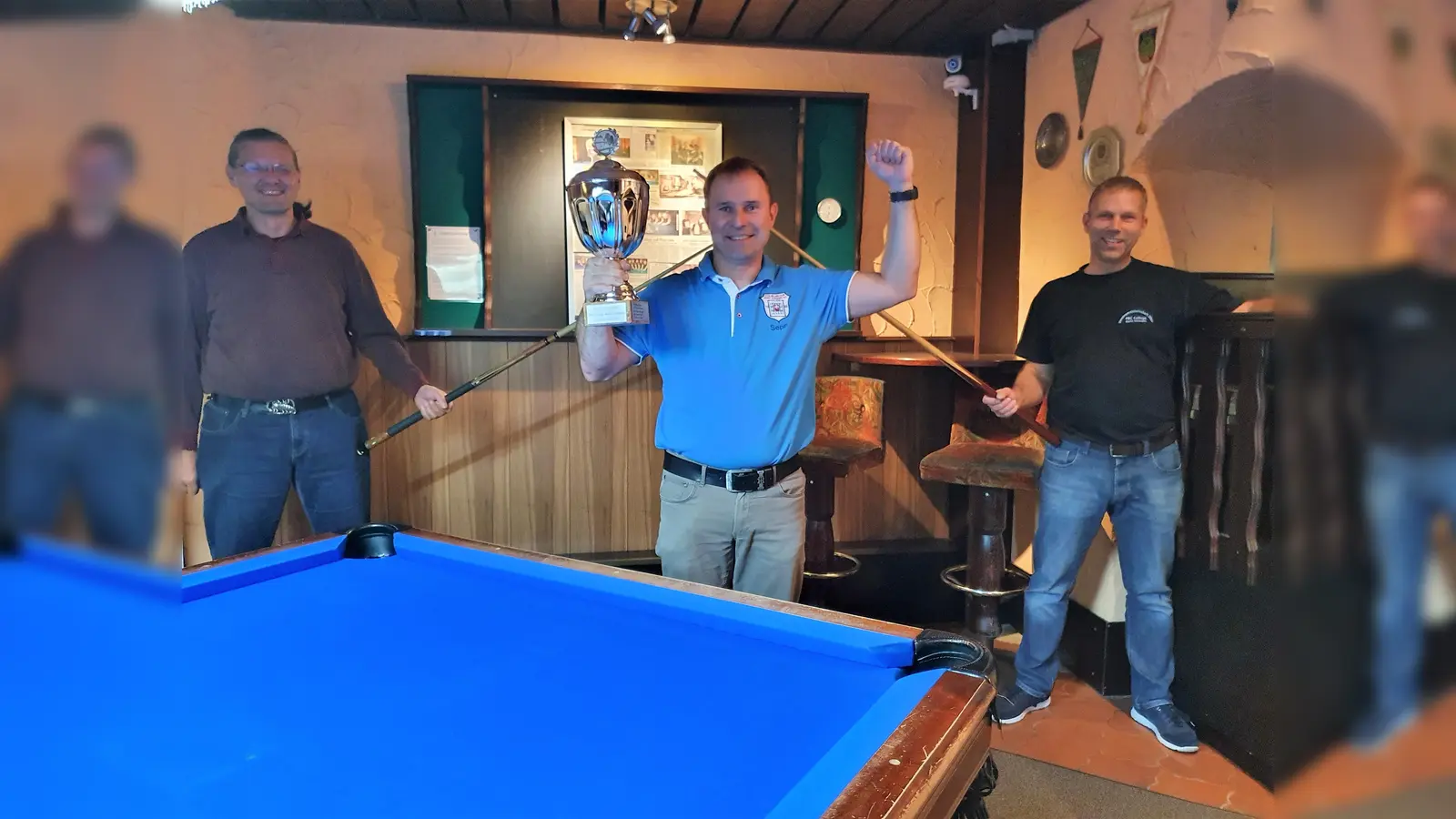 Von links nach rechts: Hannes Dorsch (3. Platz), Josef Scharl (Sieger) und Thomas Deuter (2. Platz). (Foto: Verein)