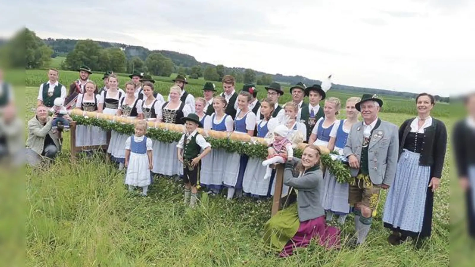 Anlässlich der Geburt von den Zwillingen Jakob und Romy bekamen die Eltern ein tolles Geschenk.	 (Foto: Trachtler)