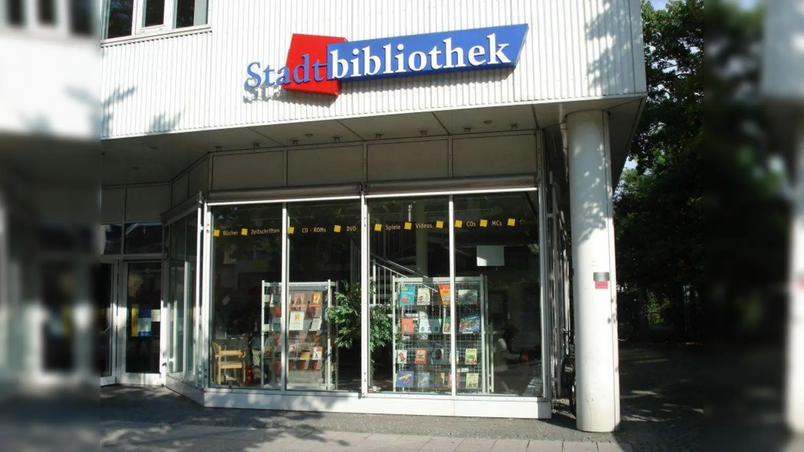 Ab Montag, 5. August, ist die Stadtteilbibliothek in Laim wegen Renovierungsarbeiten geschlossen. Bücher, Filme und Spiele können in der Zeit in benachbarten Stadtteilbibliotheken ausgeliehen und zurückgegeben werden. (Foto: pi)