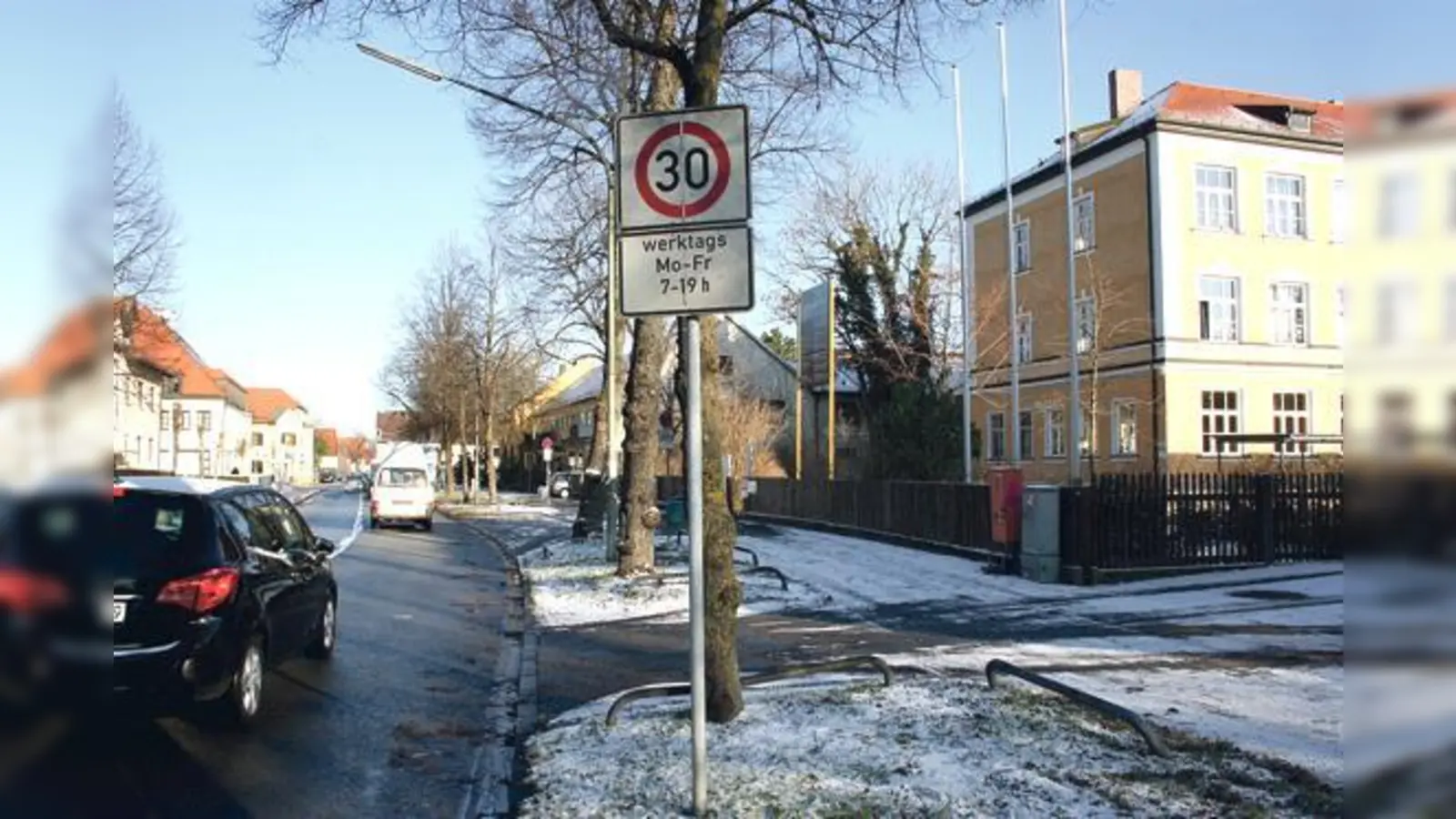 Zum Schutz der Kinder fordern Bürger in der Lerchenau und in Feldmoching Maßnahmen zur Verkehrsberuhigung. Die Stadtteilpolitiker bestätigen zum Teil die Beobachtungen der Bürger.  	 (Foto: ws)