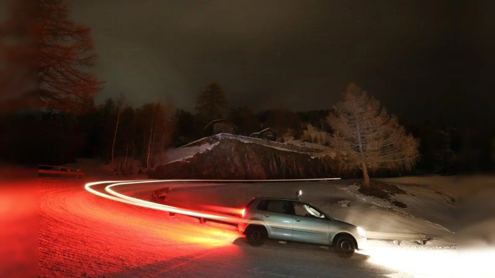Beim ADAC Winterreifentest 2015 erhielten fünf von 35 Pneus das Urteil „gut“. (Foto: ADAC/ Wolfgang Grube)