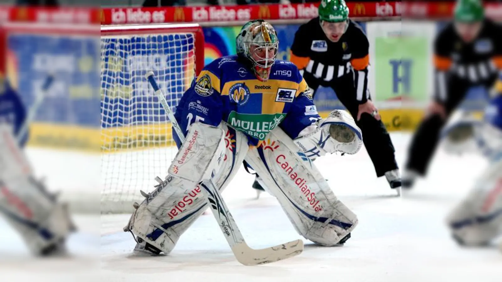 Heiß auf die neue Saison: Sebastian Elwing (Foto) ist wieder im Tor, neben Neuzugang Jochen Reimer  da kann ja nichts schiefgehen...  (Foto: Oliver Rabuser)