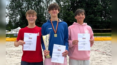 Toller Erfolg (von links): Jordi Spohr, Emil Künzer, Maxi Reisnecker. (Foto: red)