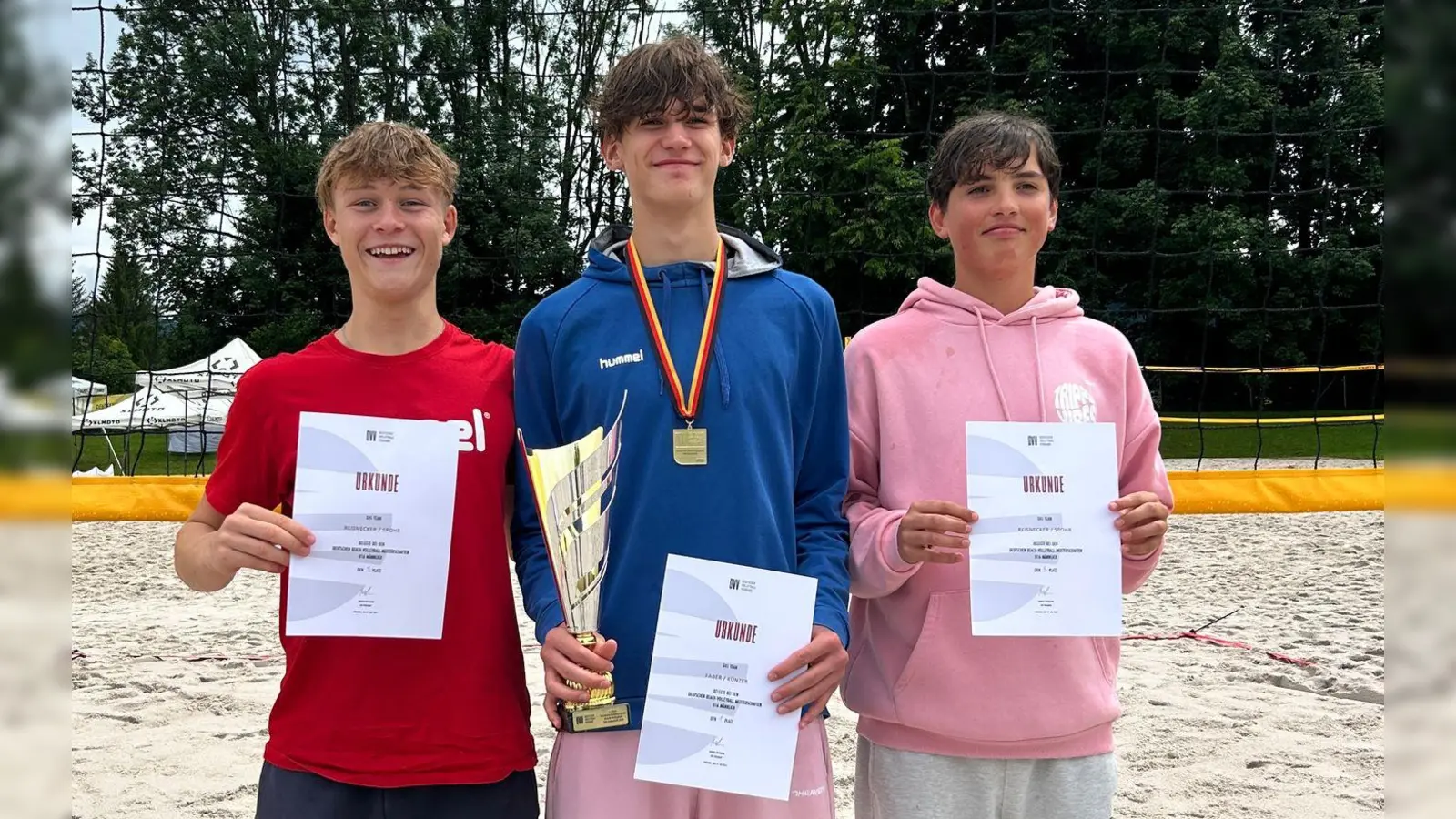 Toller Erfolg (von links): Jordi Spohr, Emil Künzer, Maxi Reisnecker. (Foto: red)