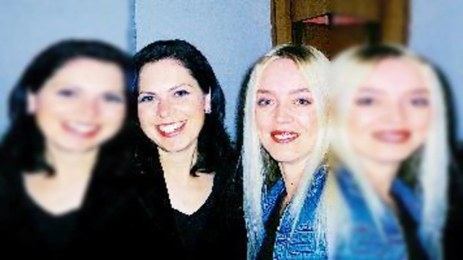 Schöne Aussichten: Die Ü-30-Party im Bürgerhaus war wieder gut besucht.	 (Foto: va)