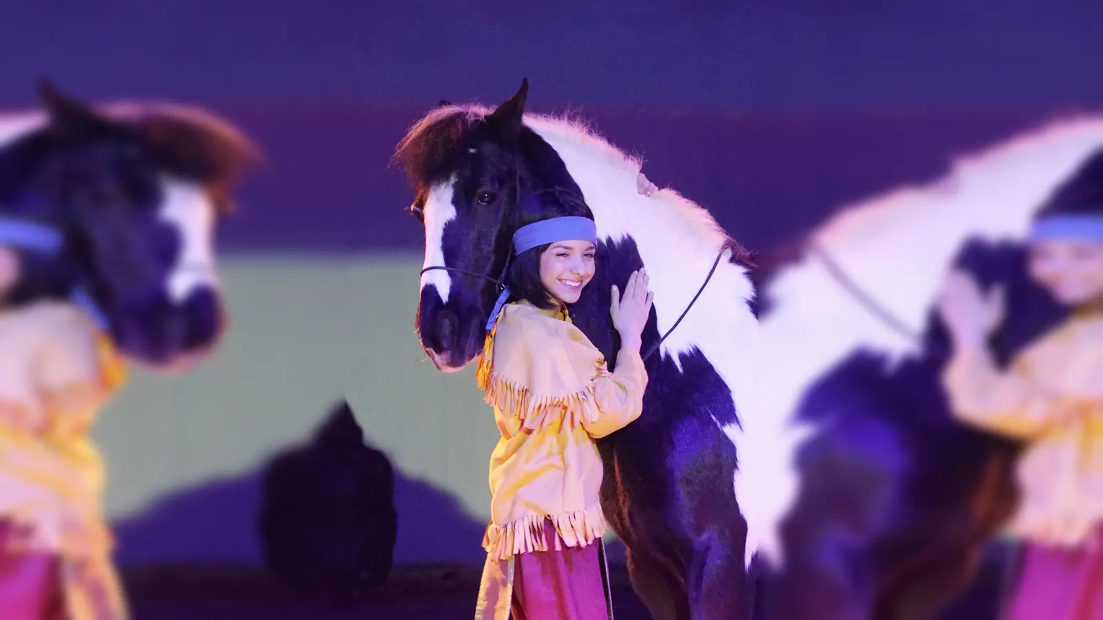 Yakari, Der Kleine Donner und alle ihre Freunde werden mit von der Partie sein, wenn die große Show im September stattfindet. (Foto: Yakari)