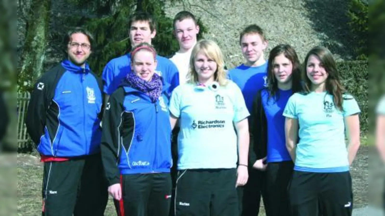 Die Germeringer Mannschaft in Montreux: (v.l.) Trainer Marc Berges, Rufus Walk, Tobias Wetzel, Gero Hagn, Steffi Weber, Marina Gogl, Karina Sommer und Pia Babbel. (Foto: pi)