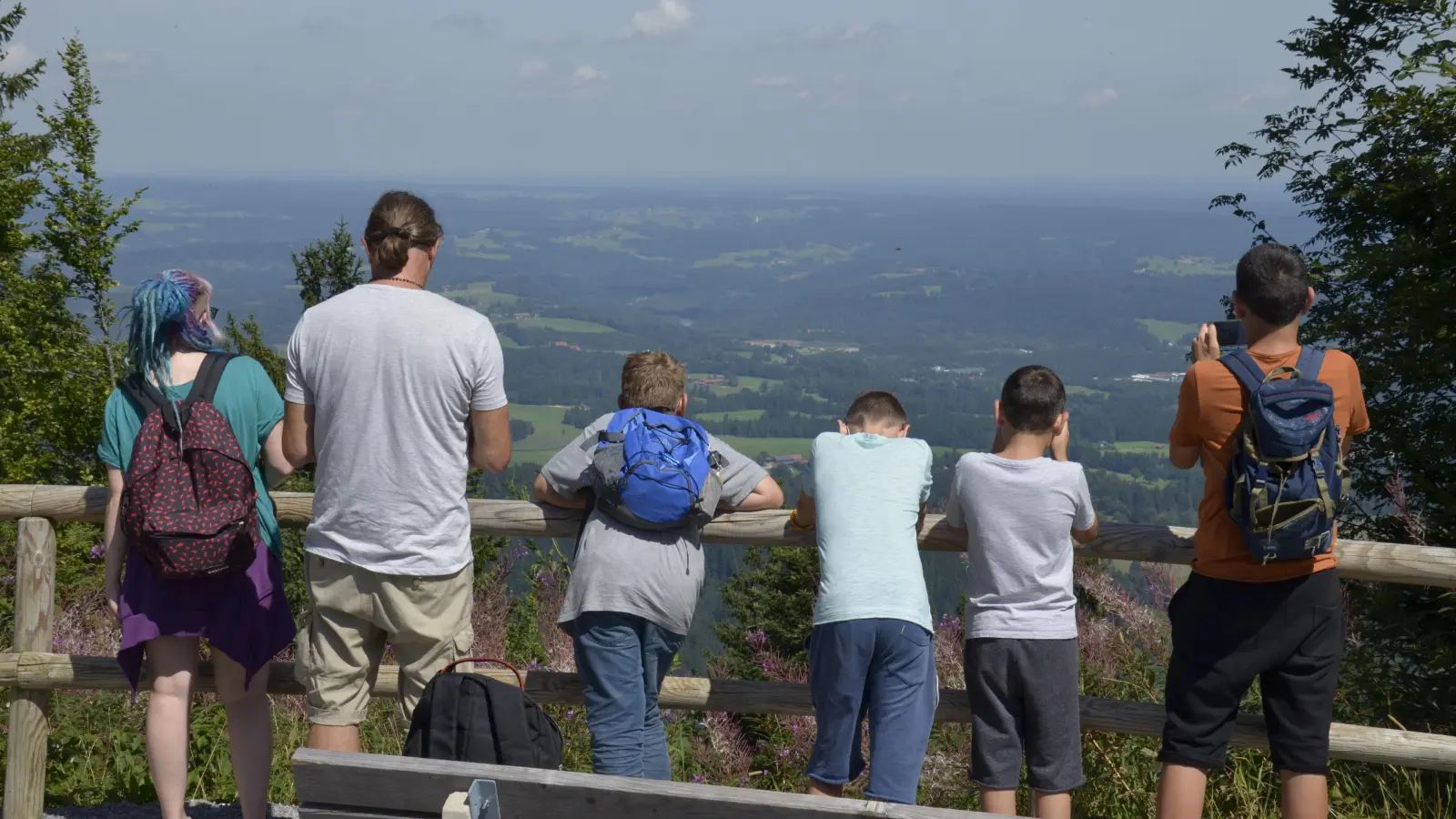 Auf dem Programm stehen mehrere Ausflüge, in die nähere Umgebung und etwas weiter weg. (Foto: VA)