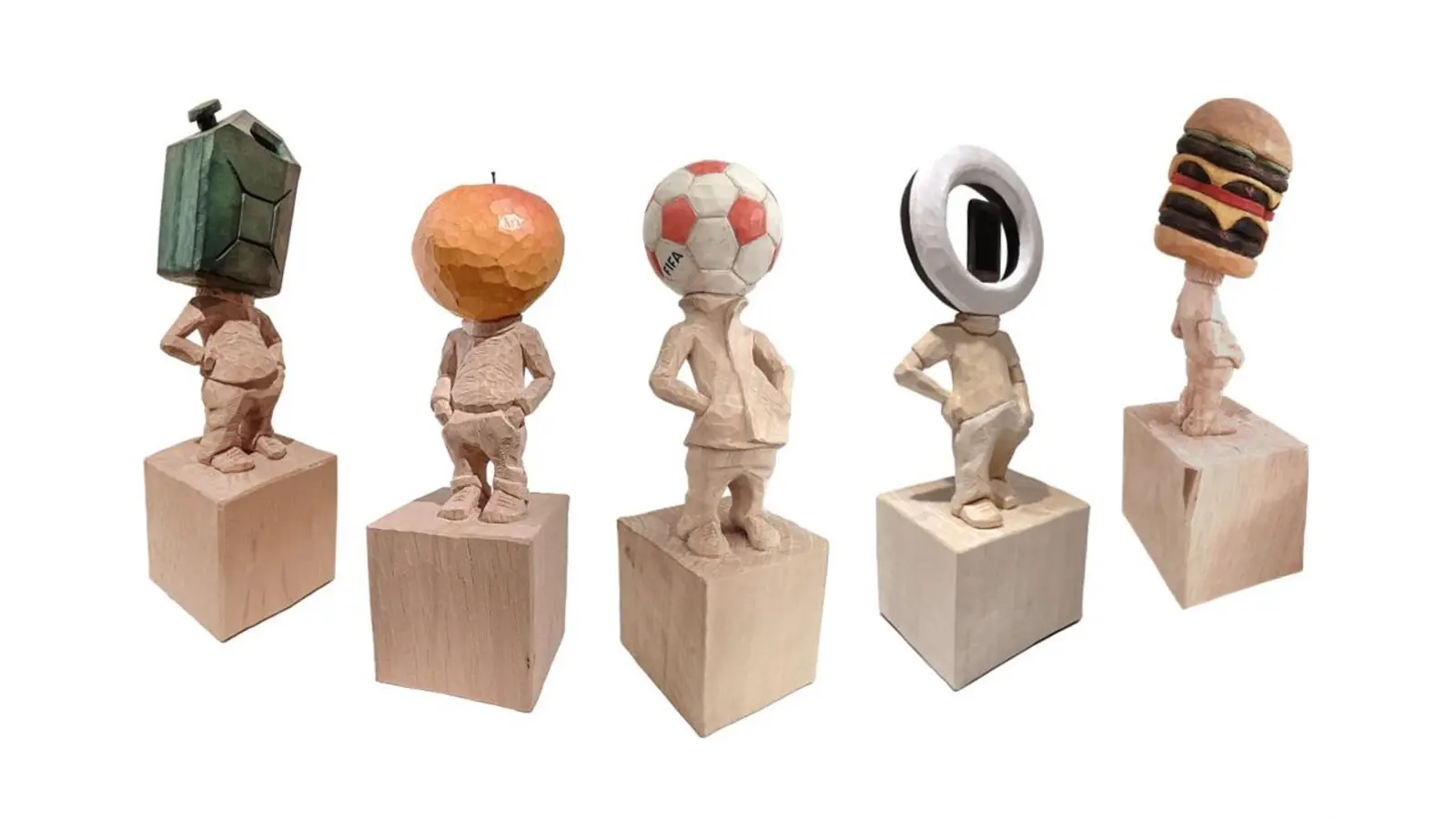 Die Serie „Nerd Heads” stammt von der Holzbildhauerin Nadine Elda Rosani. (Foto: Rosani)