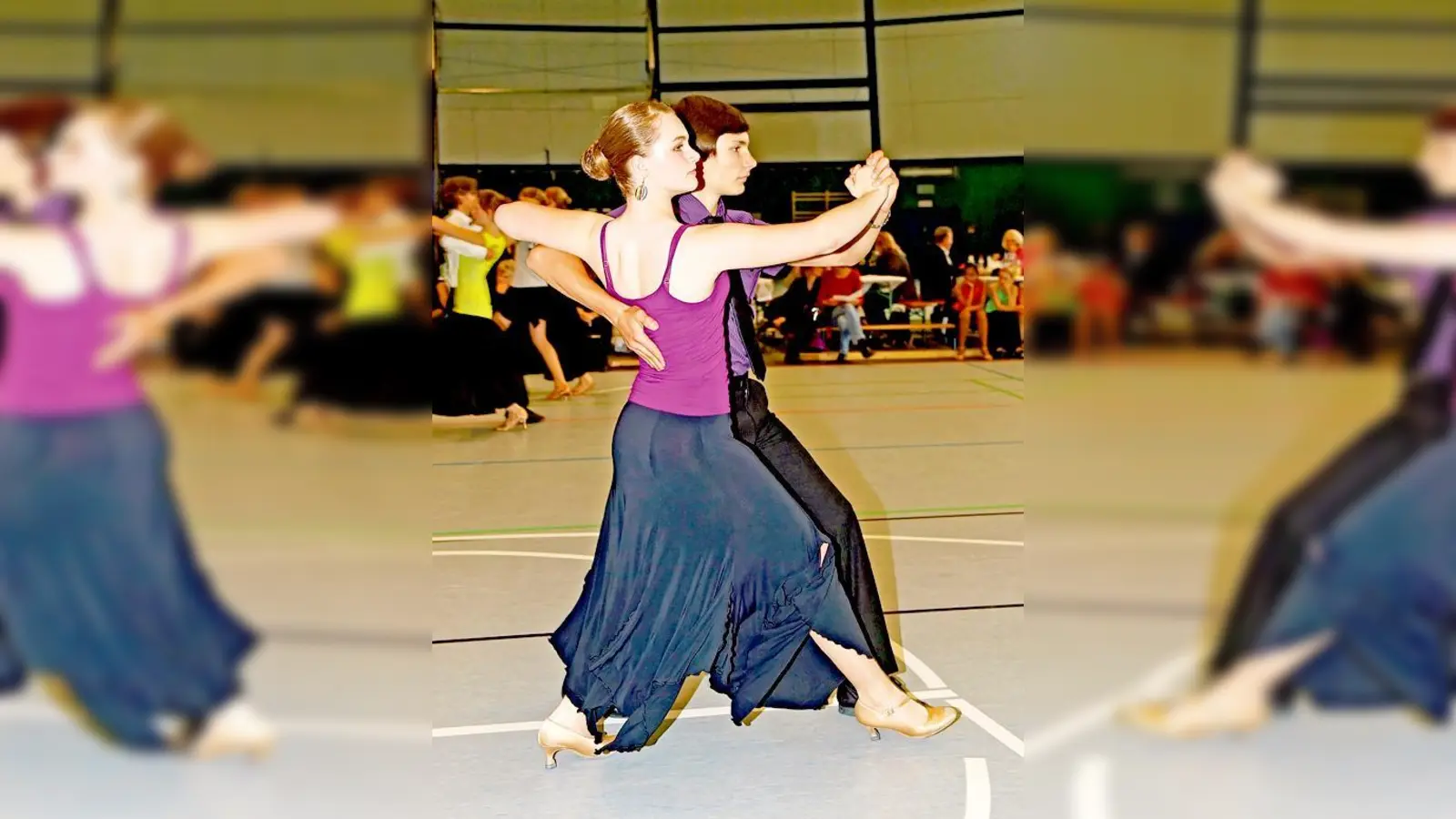 Carmen Tiwald und Daniel Jungwirth ertanzten für die TSG Da Capo den ersten Platz.  (Foto: Hermann Brunner)