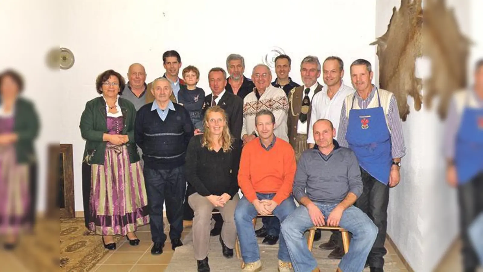 80 Schützen haben beim Nussschießen der Adlerschützen in Kirchseeon teilgenommen.	 (Foto: VA)