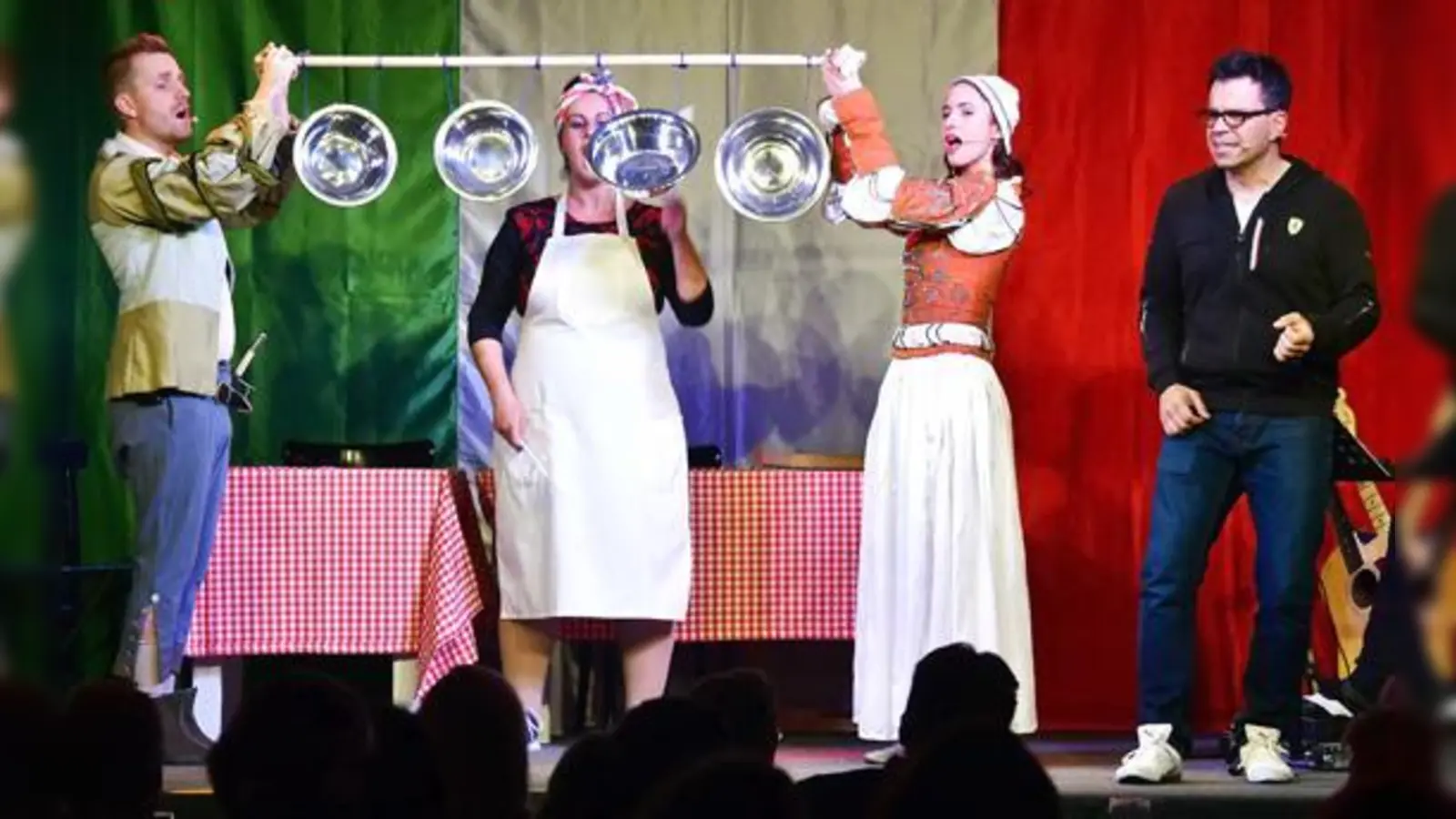 Shakespeare oder Schlager? Oder beides? Bei „Italia con Amore” eindeutig eine Frage der Einstellung.  (Foto: © Dieter Schnöpf)