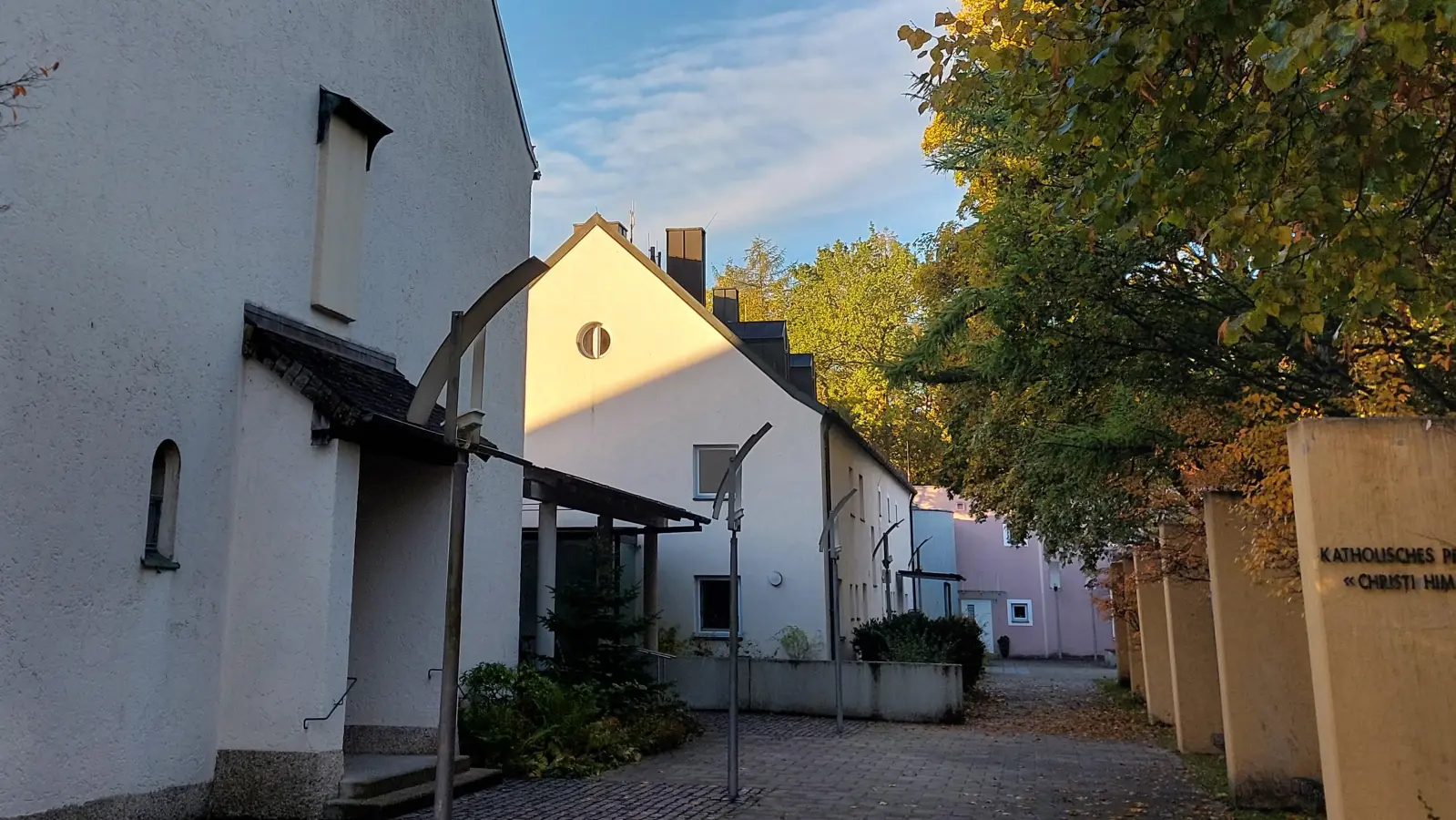 Die Pfarrei Christi Himmelfahrt in Waldtrudering lädt zum Filmabend ein. (Foto: bas)