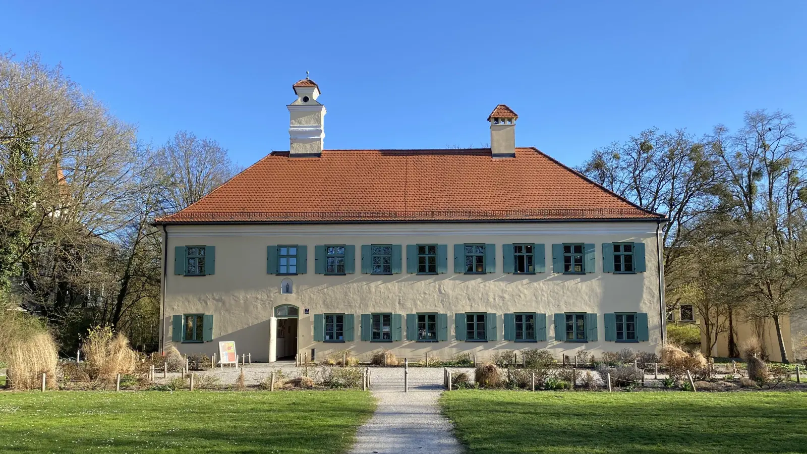 An der Reihe „Wir alle sind Moosach” beteiligen sich neben dem Pelkovenschlössl viele weitere Einrichtungen aus dem Viertel. (Foto: Kultur- und Bürgerhaus Pelkovenschlössl)