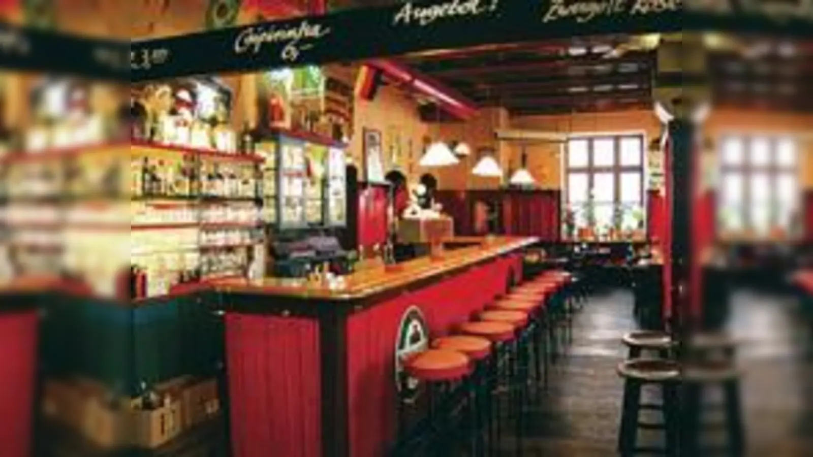 Bayerisch  berlinerisch  gemütlich: die Theaterkneipe Heppel &amp; Ettlich in Schwabing.	 (Foto: VA)