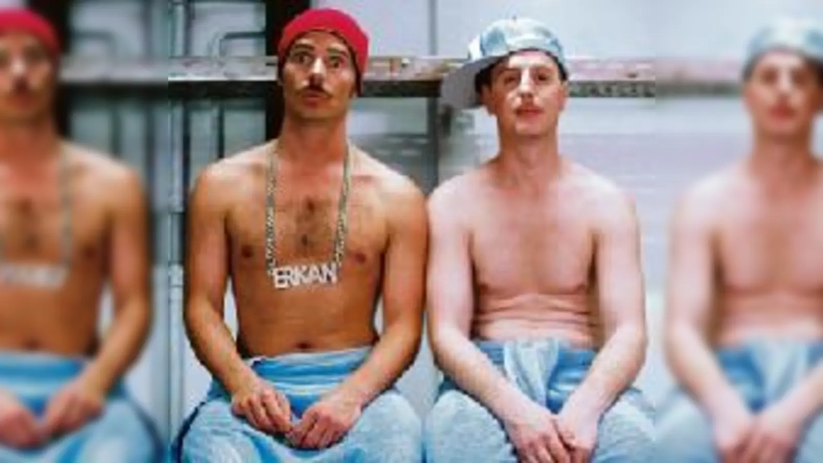 »Zehn  (Foto: Erkan und Stefan gastieren zum vorerst letzten Mal im Kulturzentrum.)